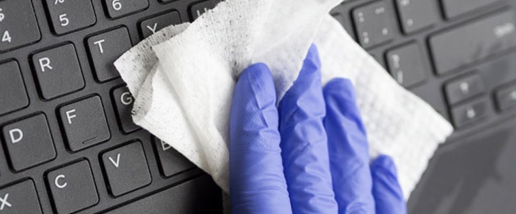 Hygiène numérique : pourquoi nettoyer aussi ses équipements informatiques ?